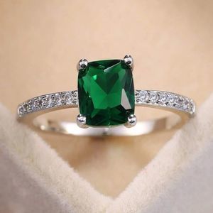 NEW! Size 9 CZ Decor ring